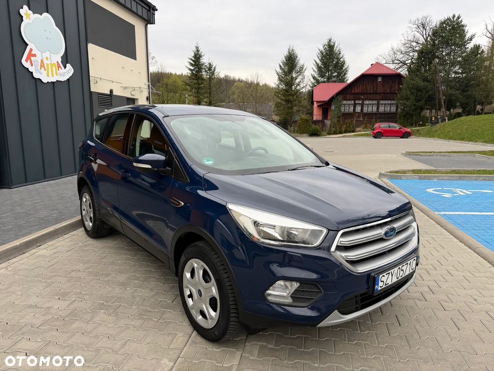 Ford Kuga 1.5 EcoBoost 2x4 Trend - 4