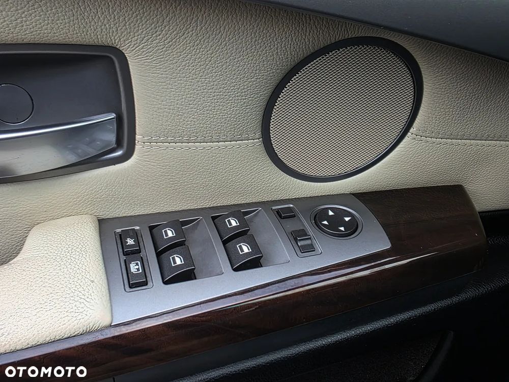 BMW Seria 7 - 33