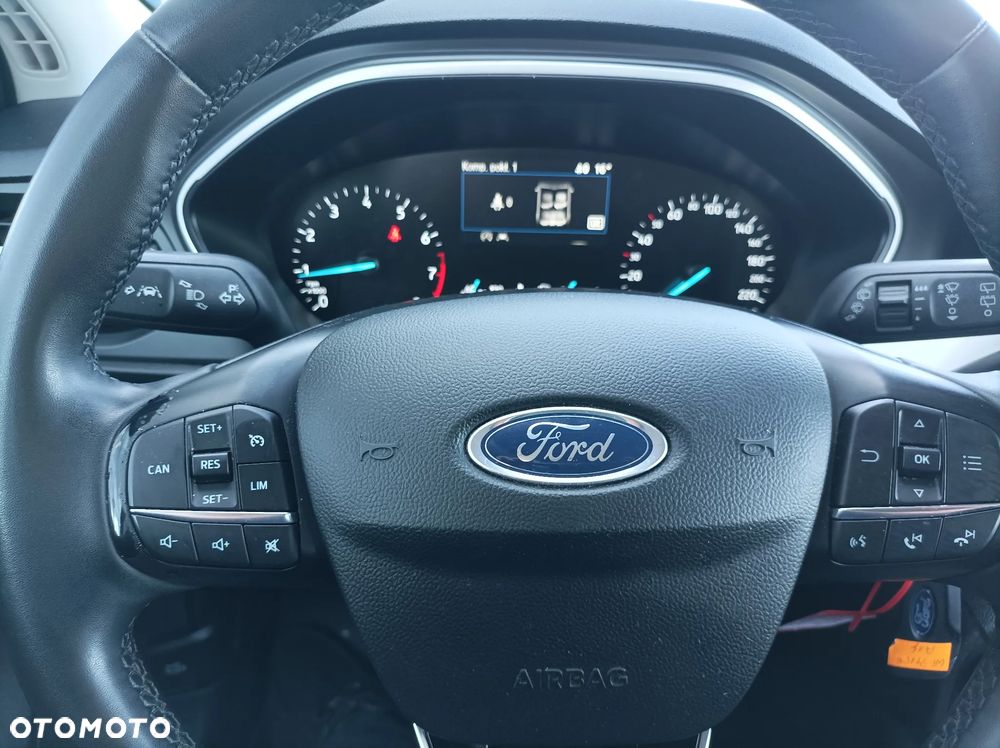 Ford Focus 1.0 EcoBoost mHEV Titanium - 20