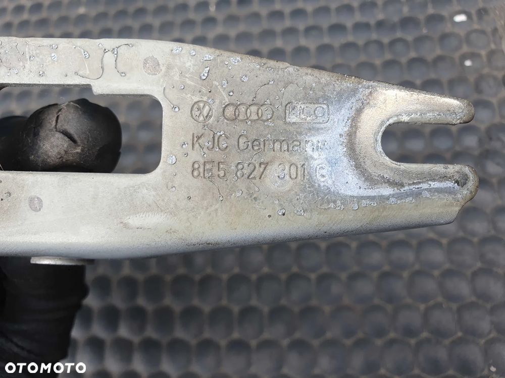 Zawias Zawiasy Klapy Tyl Tylnej Bagaznika Silownik Klapa Rozna Kolory LY7W Audi A4 B6 B7 Sedan - 15