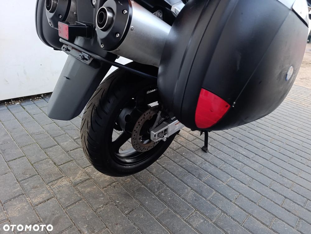 Suzuki V-STROM - 23