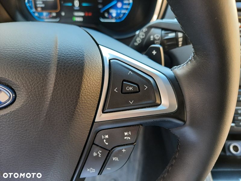 Ford Mondeo - 14