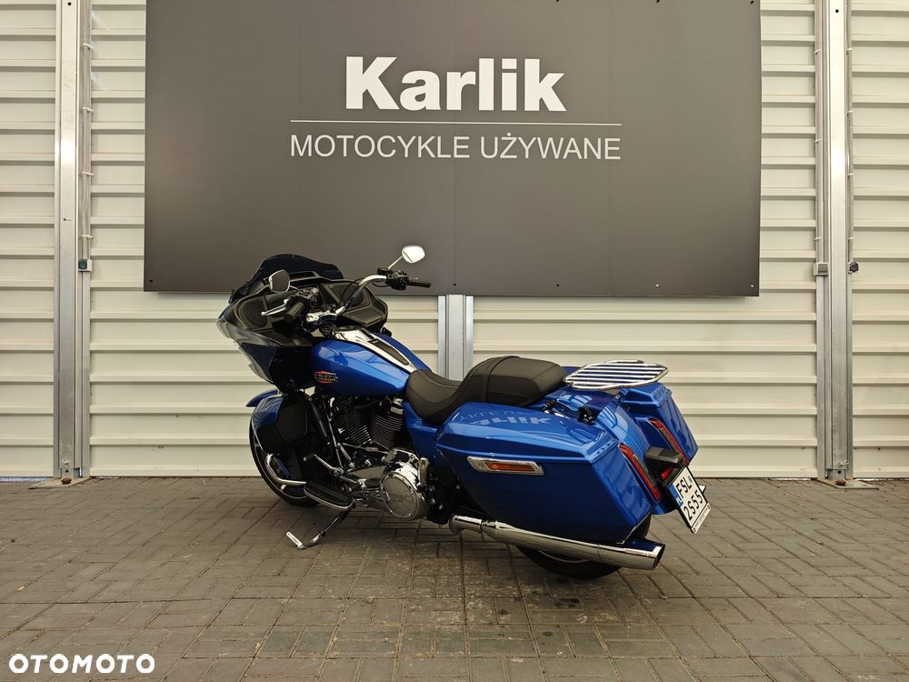 Harley-Davidson Touring Road Glide - 4