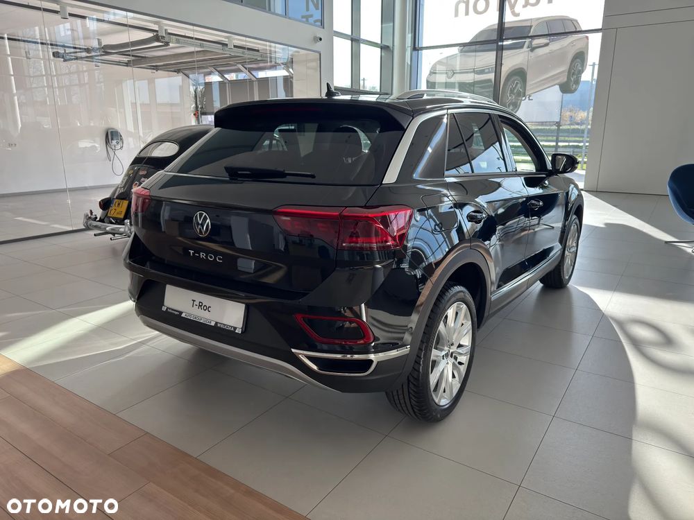 Volkswagen T-Roc - 3