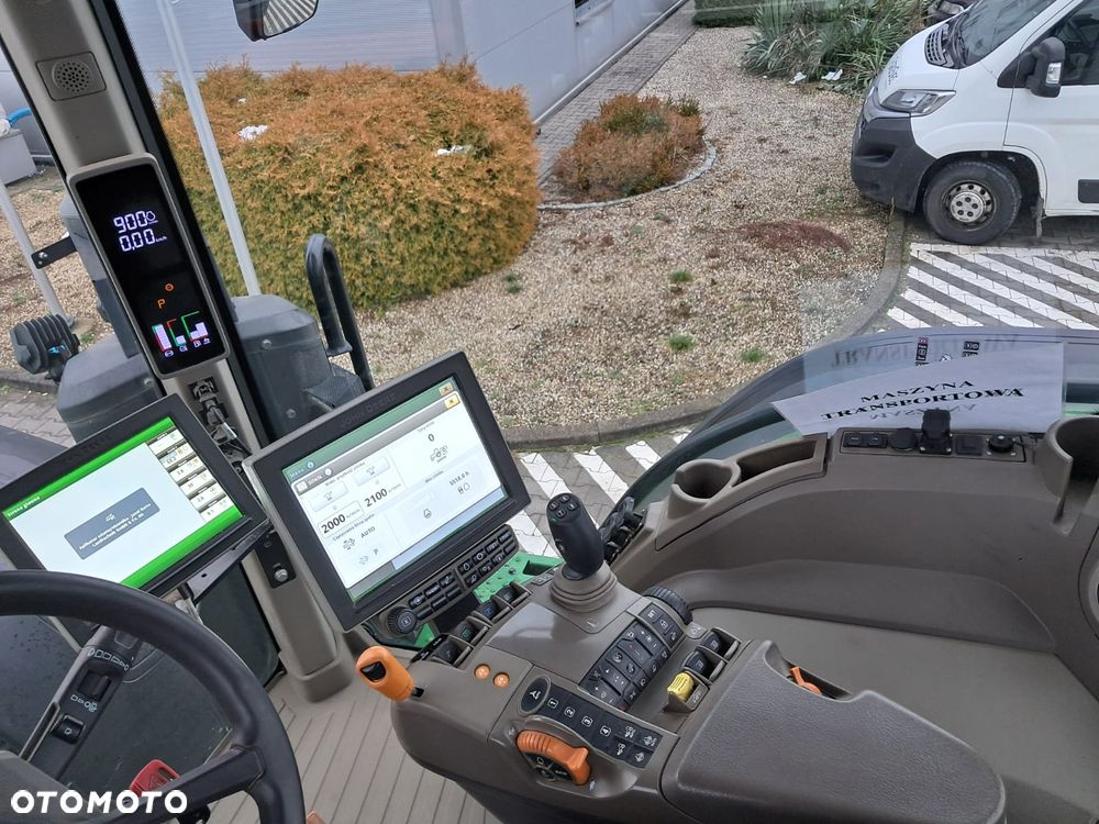 John Deere 8R310 - 11