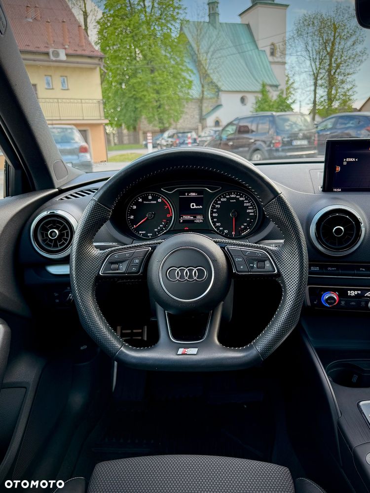 Audi A3 Sportback 35 TFSI S tronic - 11