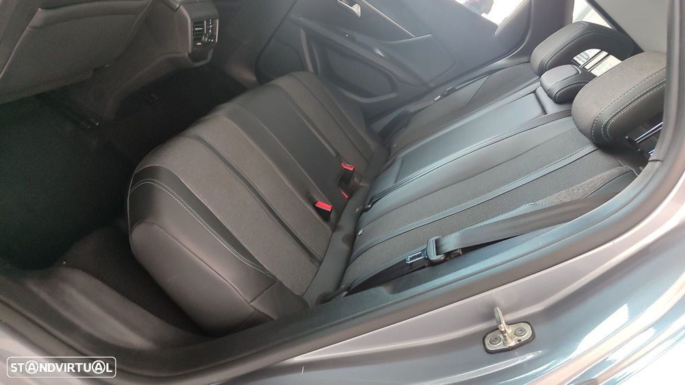 Peugeot 3008 1.5 BlueHDi Allure - 13