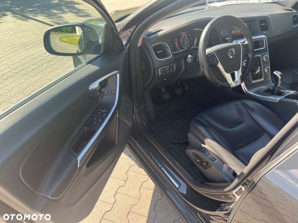 Volvo V60 D2 Drive-E Summum - 16