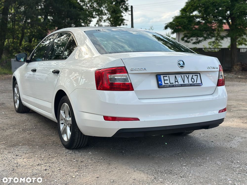 Skoda Octavia 1.2 TSI Active - 10