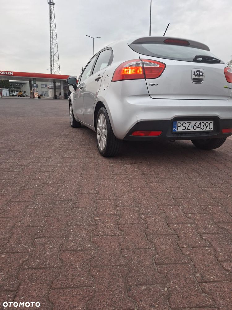 Kia Rio 1.1 crdi M (klm) - 8