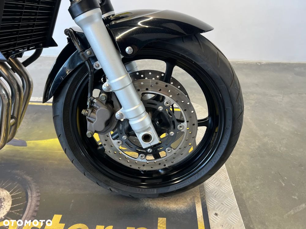 Yamaha FZ6 - 20