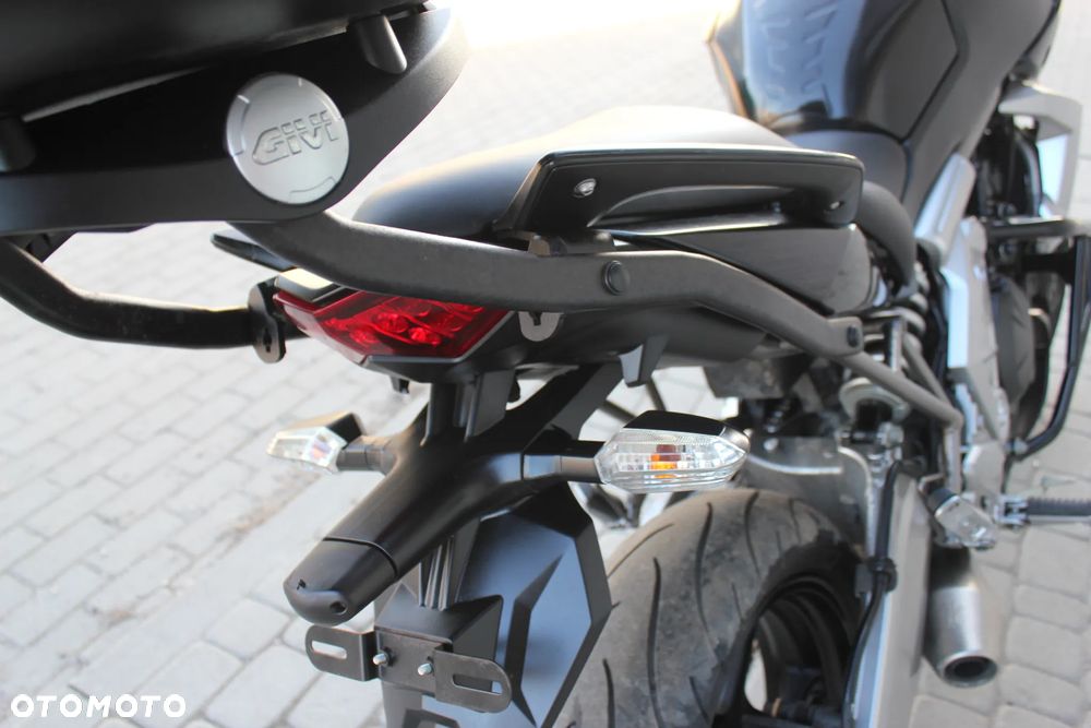 Kawasaki Versys 650 - 8