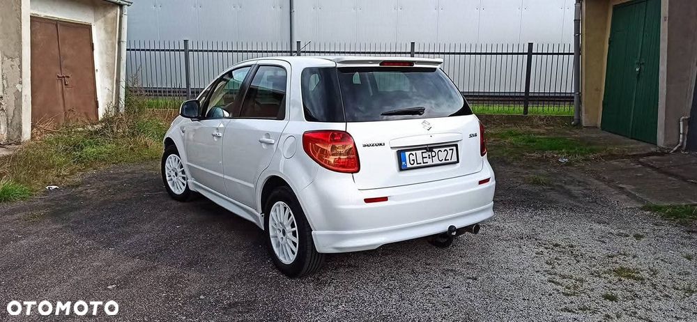 Suzuki SX4 - 3