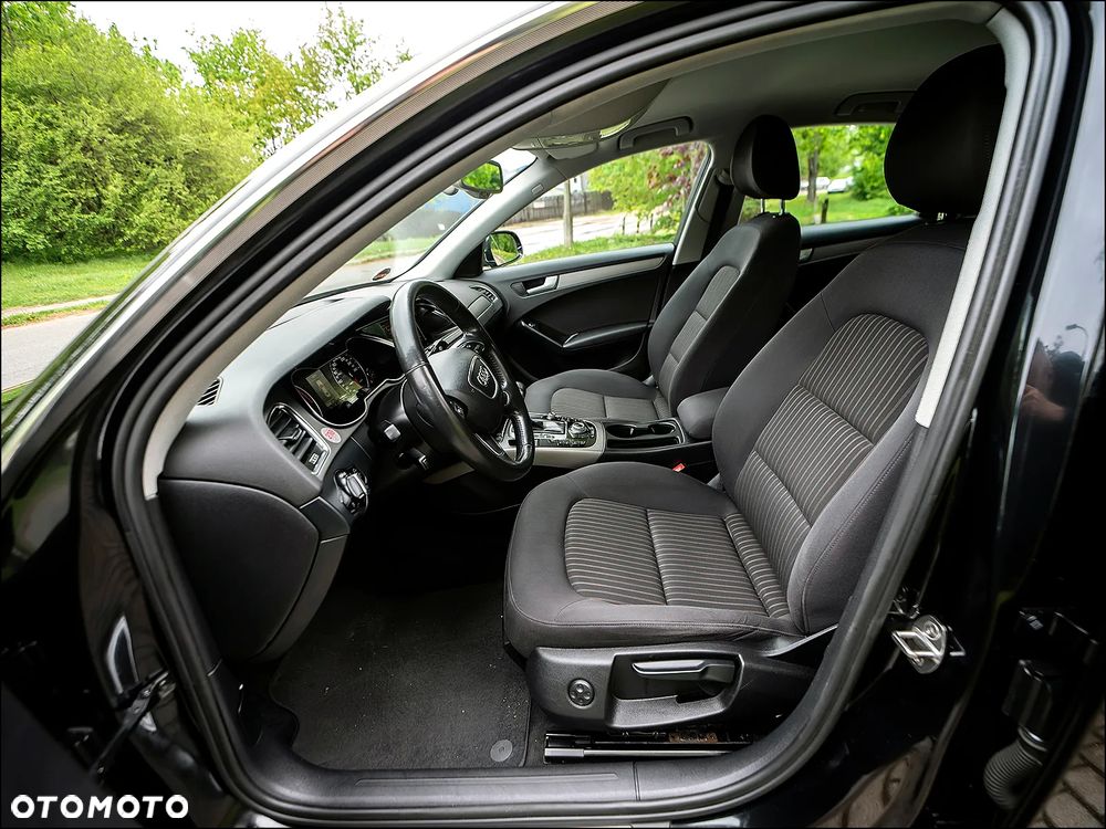 Audi A4 Limousine - 17