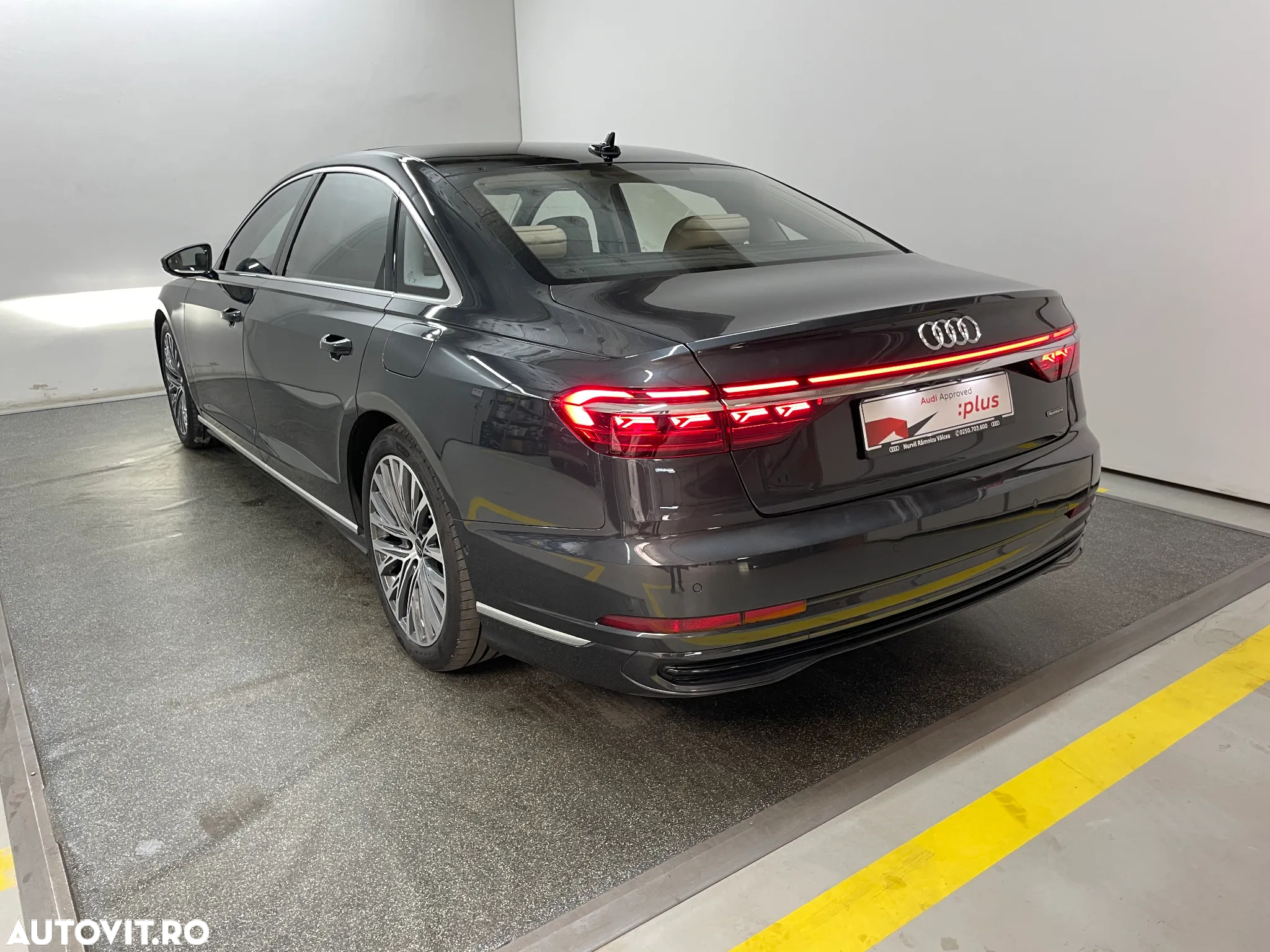 Audi A8 A8L 60 TFSI e quattro Tiptronic PHEV - 4