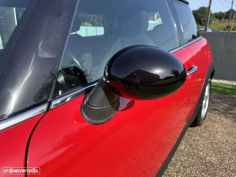 MINI 3 Portas One 1.4 - 17