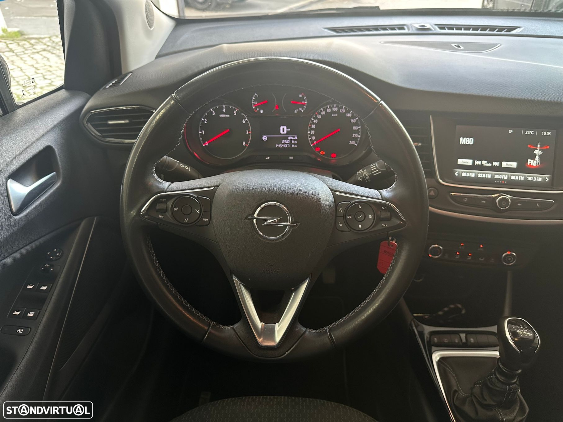 Opel Crossland X 1.5 CDTi 120 Anos - 13
