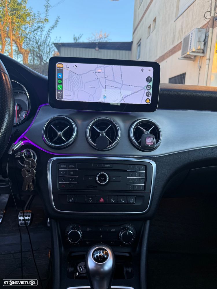 Mercedes-Benz CLA 180 CDI AMG Line - 15