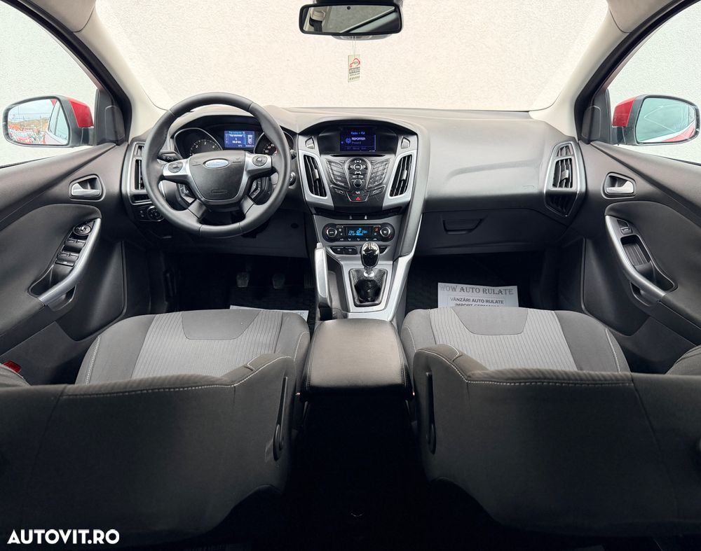 Ford Focus Turnier 1.6 TDCi DPF Start-Stopp-System Champions Edition - 6