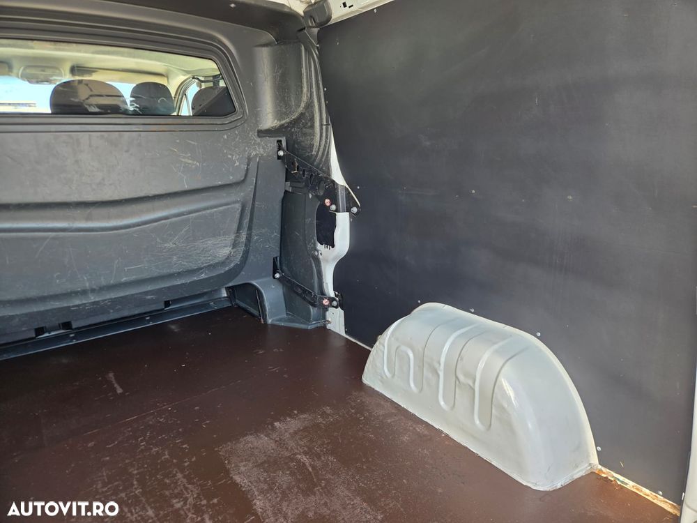 Renault Trafic Doka 6Locuri+Duba - 15
