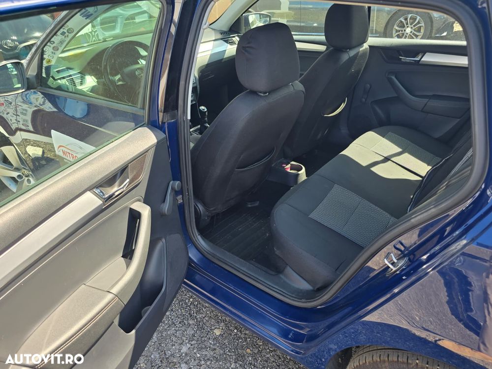 Skoda RAPID 1.4 TDI Ambition - 19