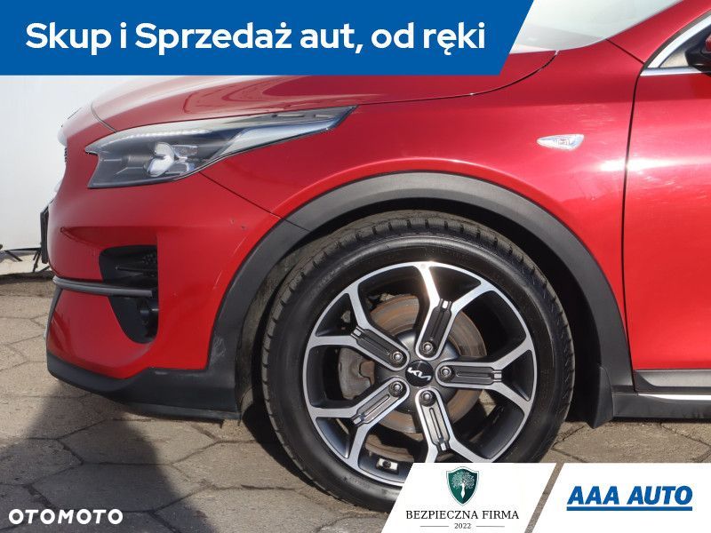 Kia XCeed - 15