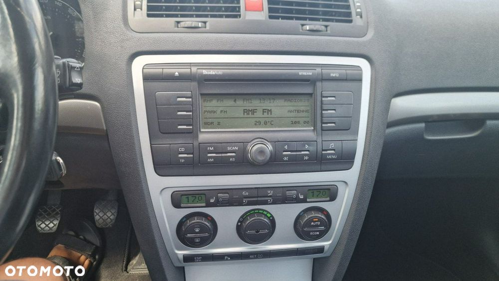 Skoda Octavia - 16