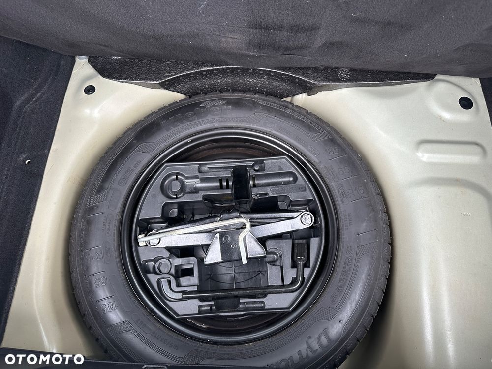 Citroën C3 Pure Tech 82 ELLE - 24