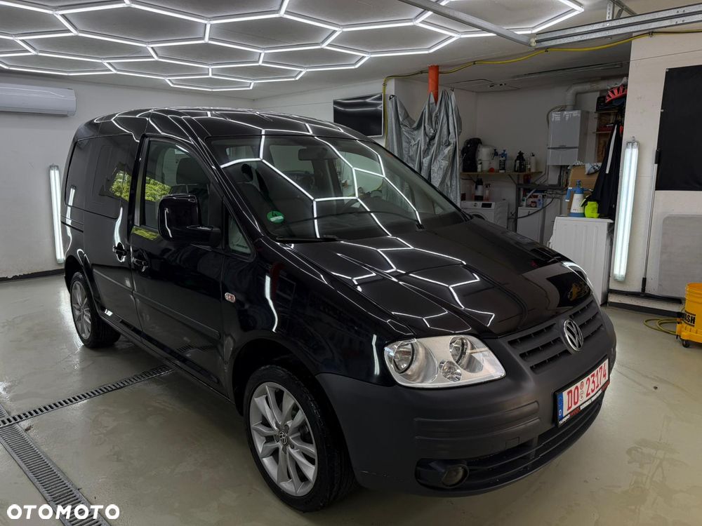 Volkswagen Caddy - 4