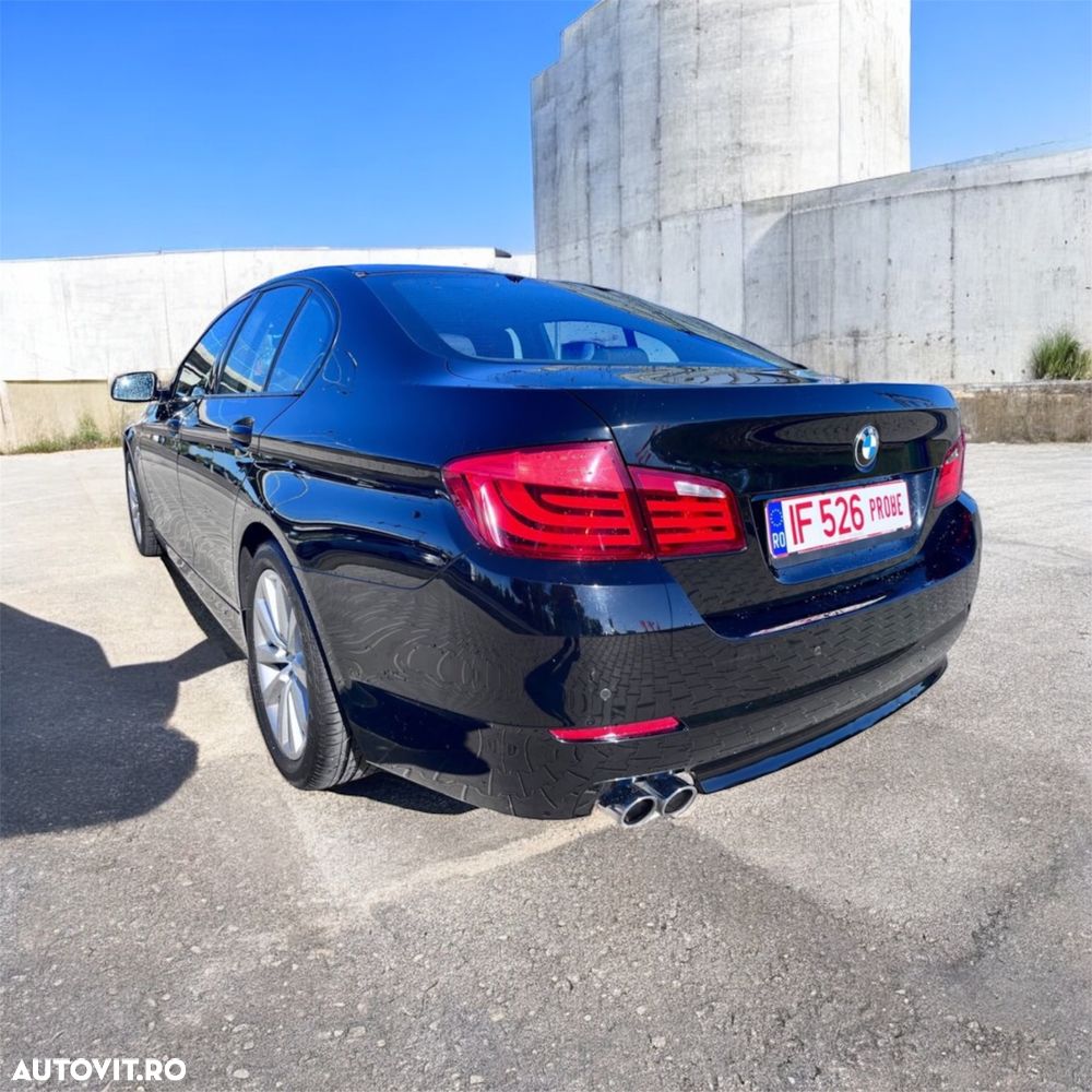 BMW Seria 5 525d xDrive Aut. - 7