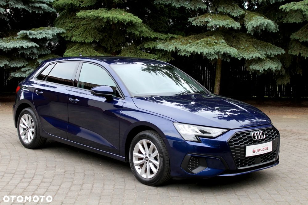 Audi A3 Sportback - 3