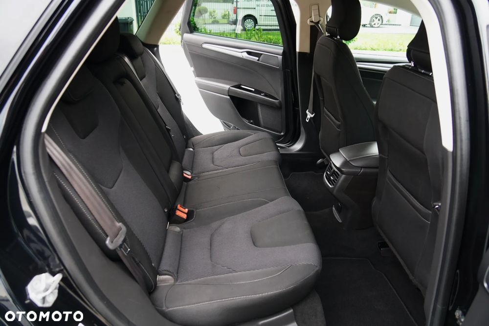 Ford Mondeo 2.0 TDCi STart-Stopp Titanium - 30