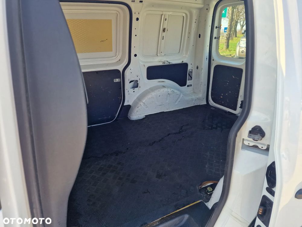 Volkswagen Caddy 4x4 4 Motion - 17