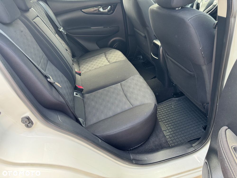 Nissan Qashqai 1.2 DIG-T Tekna - 29
