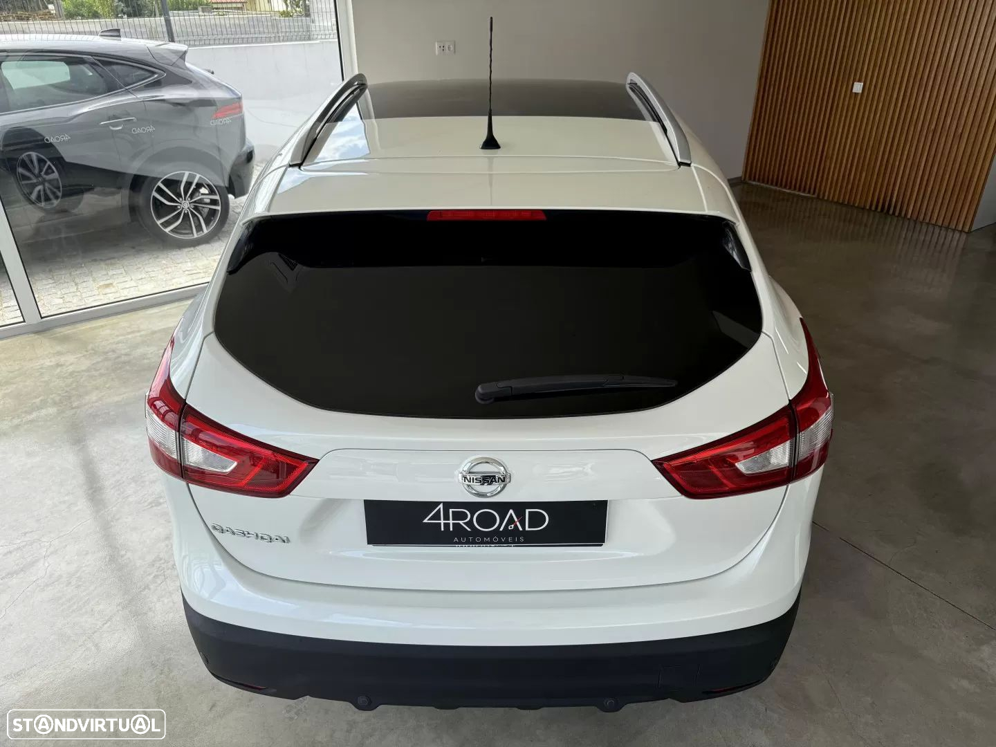 Nissan Qashqai 1.5 dCi Tekna Premium 18 360 - 14