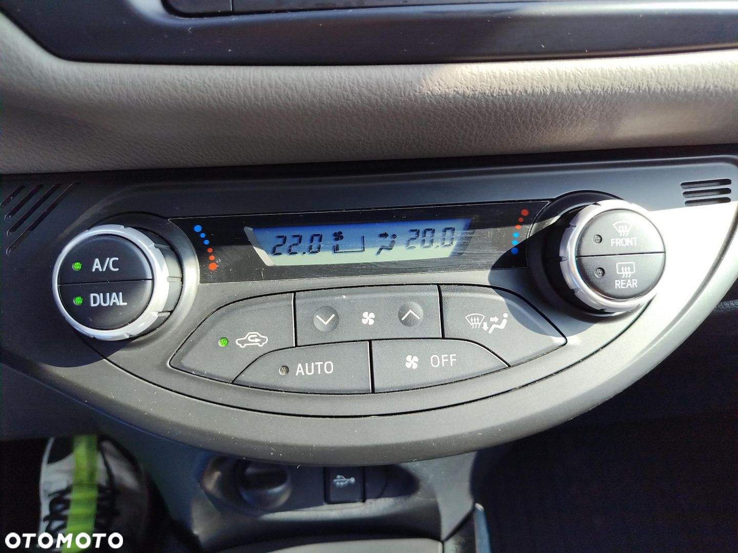 Toyota Yaris - 20