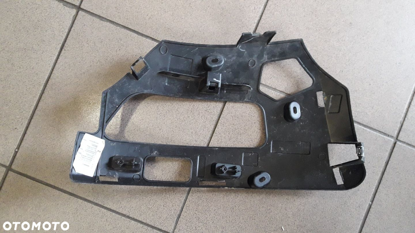 ŚLIZG ZDERZAKA LEWY TYŁ CITROEN C4 PICASSO - 2