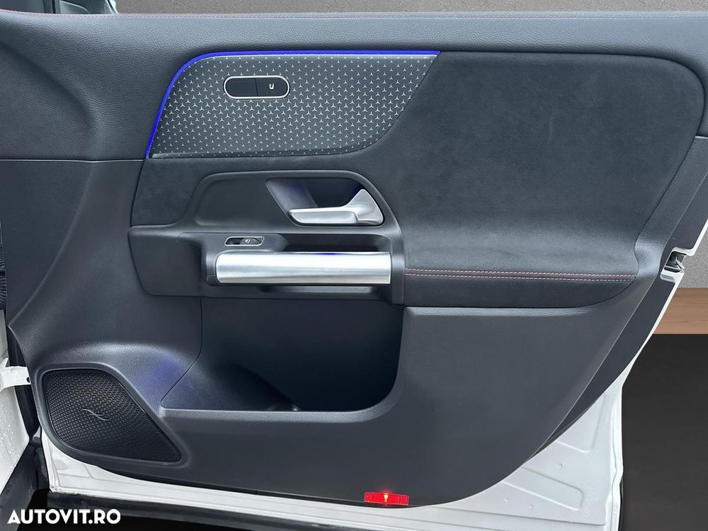 Mercedes-Benz GLA 220 4MATIC MHEV Aut. - 10