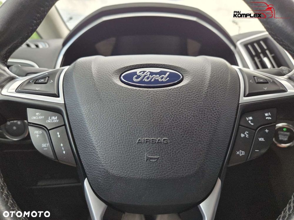 Ford S-Max - 29