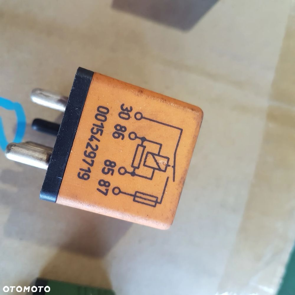 PRZEKAŹNIK moduł POMPY PALIWA MERCEDES 190D, 190E, 300CE, 300D, 300E, 300SE, 300SEL W124 W201 W140 190 R129 w123 w126 w124 coupe - 3