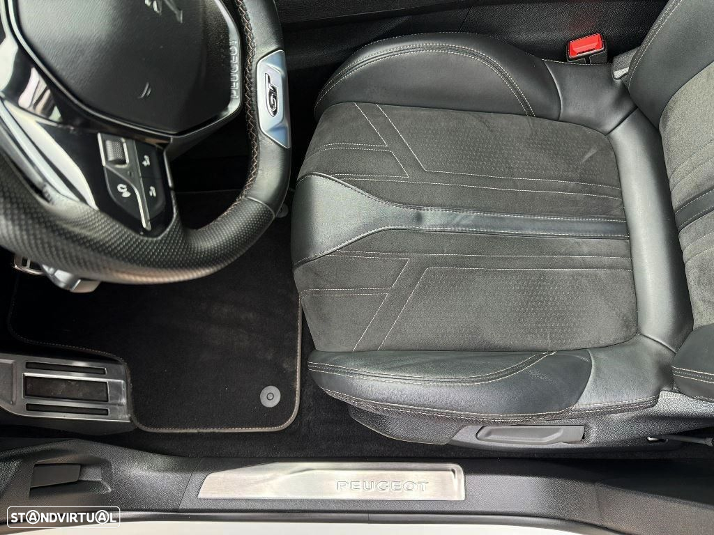 Peugeot 3008 1.5 BlueHDi GT Line EAT8 - 43