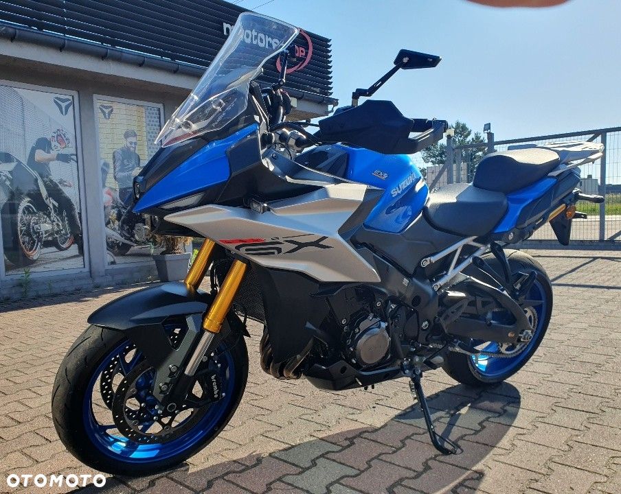 Suzuki GSX