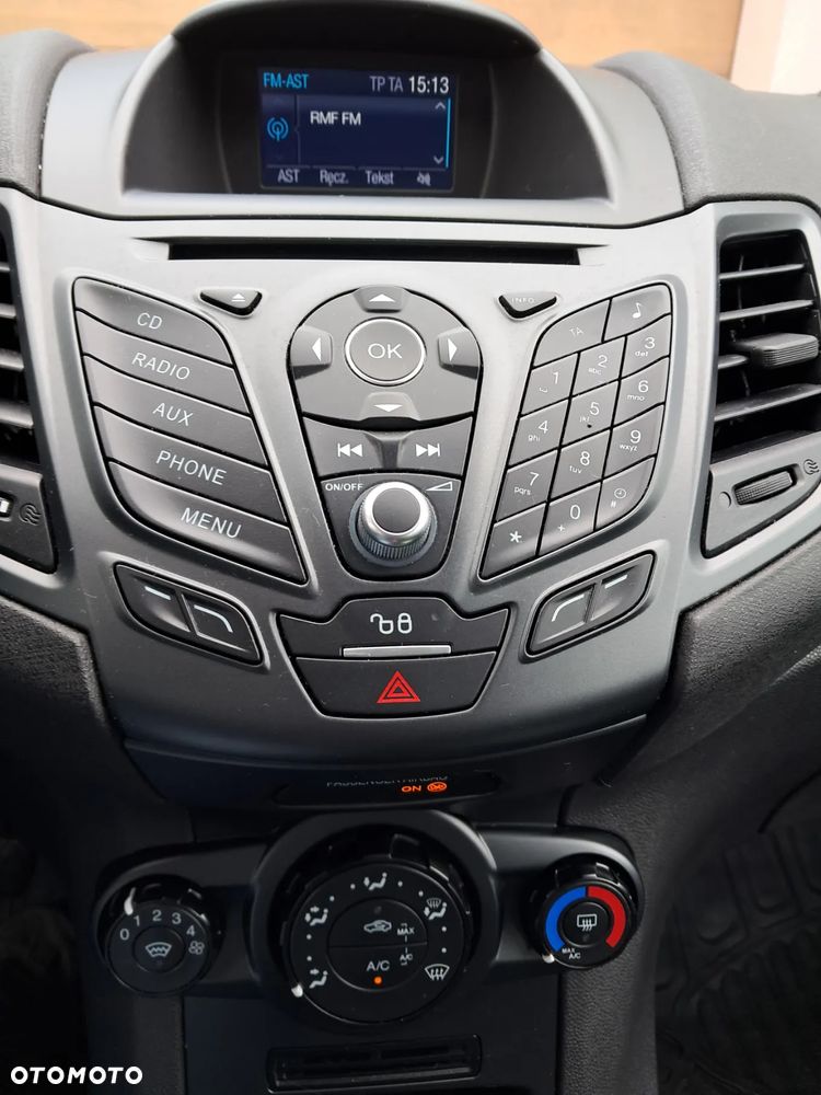 Ford Fiesta 1.5 TDCi Celebration - 10