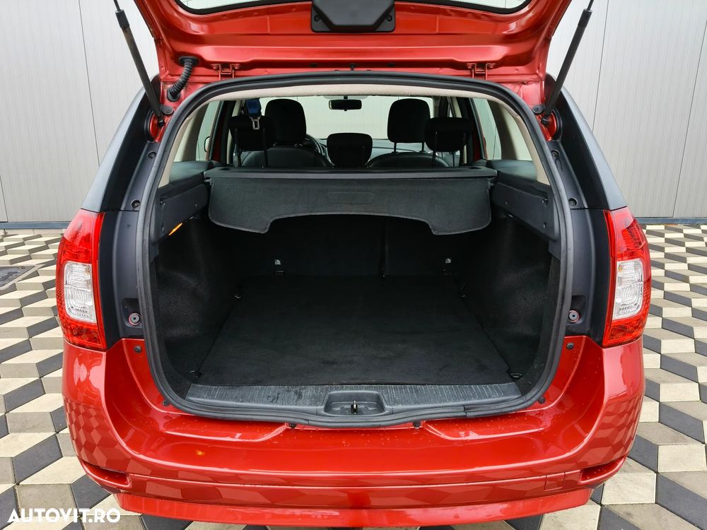 Dacia Logan MCV TCe 90 Laureate - 14