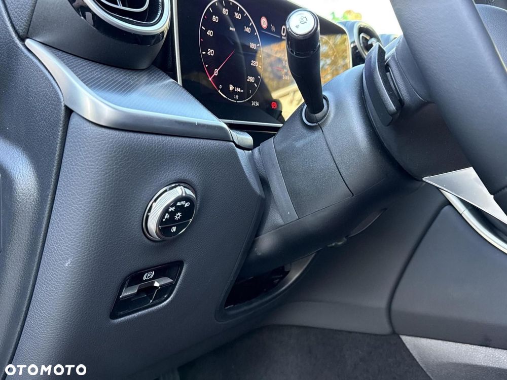 Mercedes-Benz GLC - 11