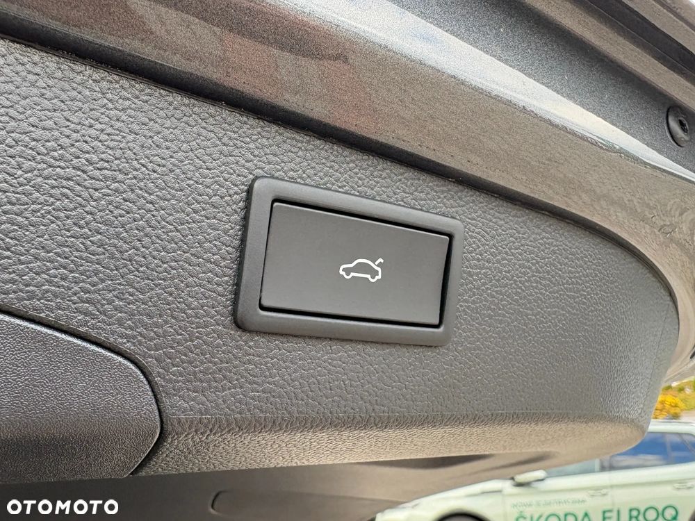 Volkswagen Passat Variant 1.5 TSI eHybrid PHEV 150kW Business Plus DSG - 34