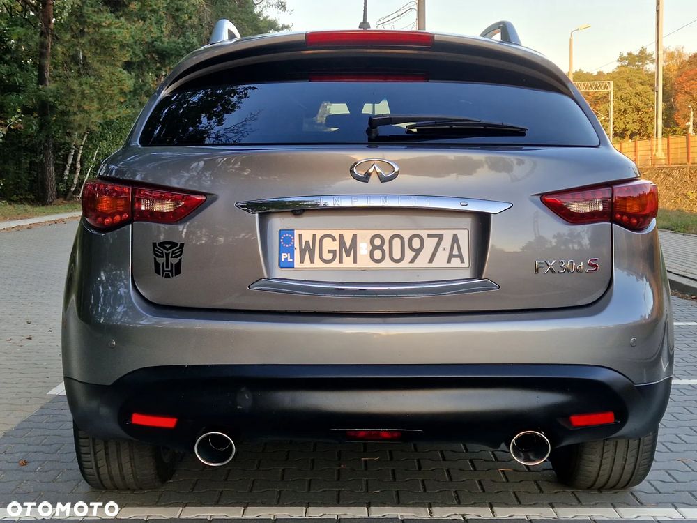 Infiniti FX FX30d AWD S Premium - 8