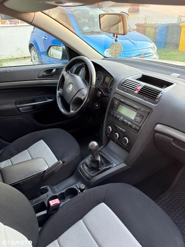 Skoda Octavia 1.6 Classic - 16