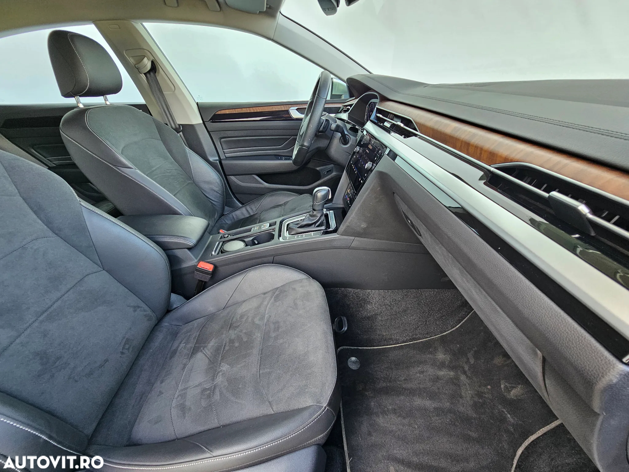 Volkswagen ARTEON 2.0 TSI DSG Elegance - 22