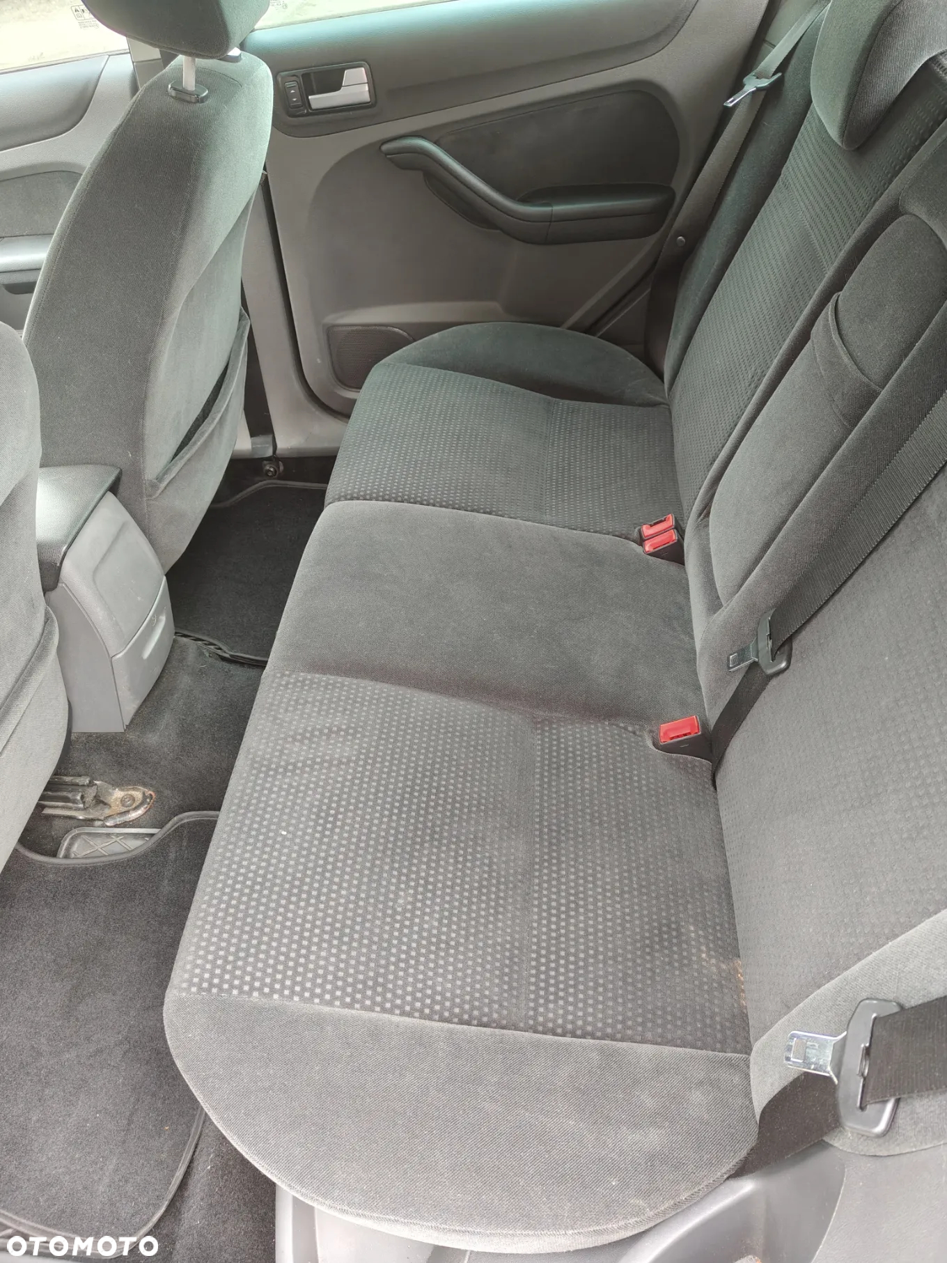 Ford Focus 1.8 Ghia - 12